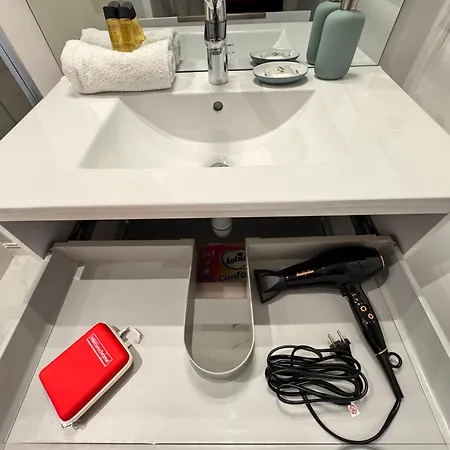 Bright, & Stylish 3 Min Walk To The Sea Lejlighed *